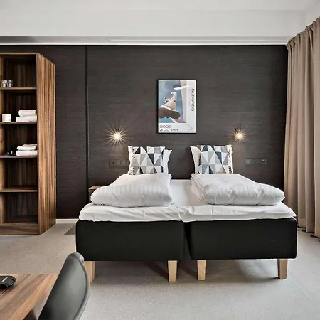Aiden By Western Hotel 3*