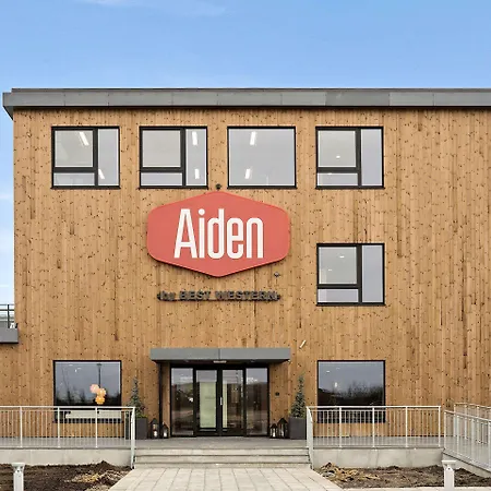 Aiden By Western Hotel